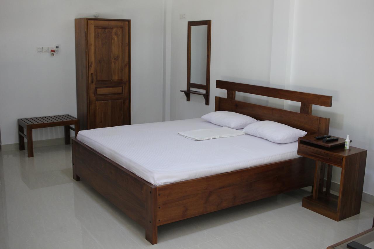 Gem Field Rest Bed & Breakfast Ratnapura Eksteriør bilde